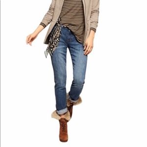Cabi Slim Boyfriend Jeans size 6